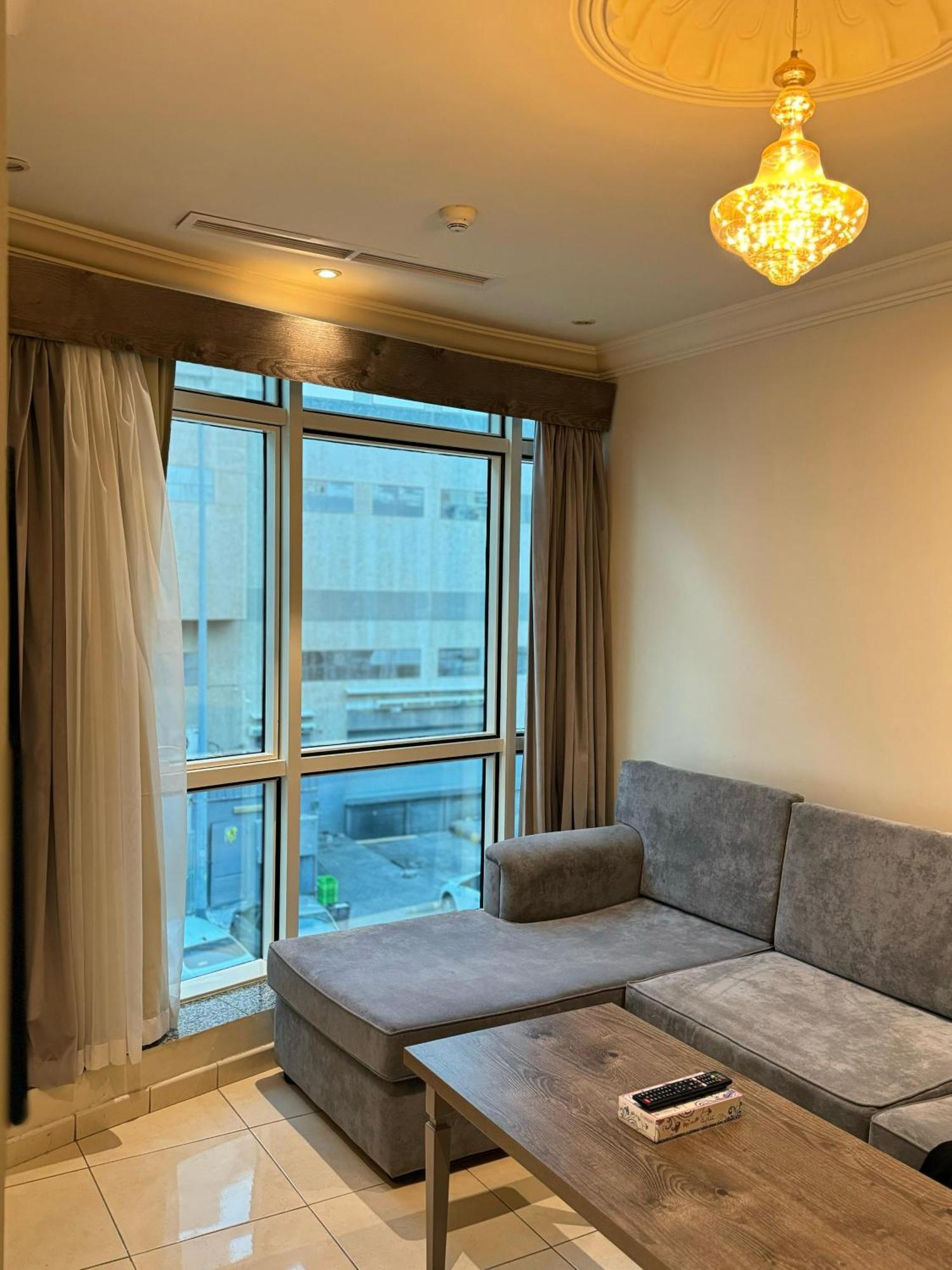 نايس لاند للأجنحة الفندقية Yidda Exterior foto